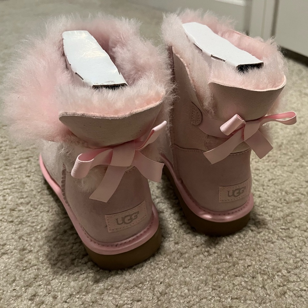 Mini Bailey bow Ugg